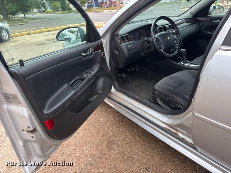 image for item MX9218 2013 Chevrolet Impala 