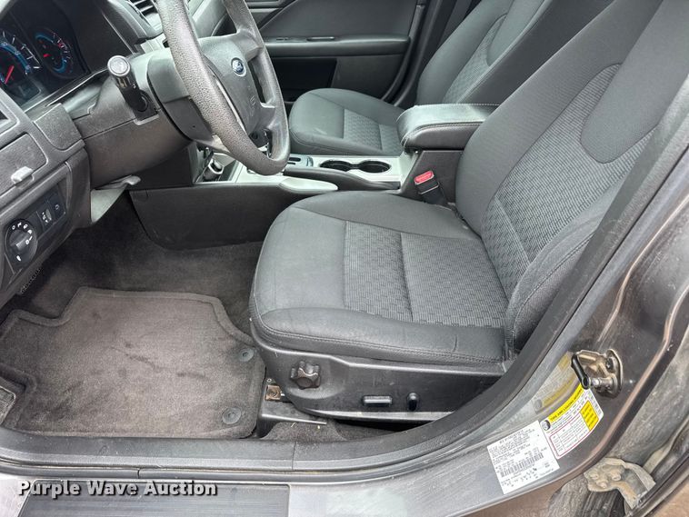 image for item MX9219 2012 Ford Fusion 