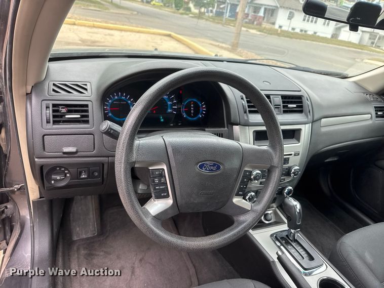 image for item MX9219 2012 Ford Fusion 