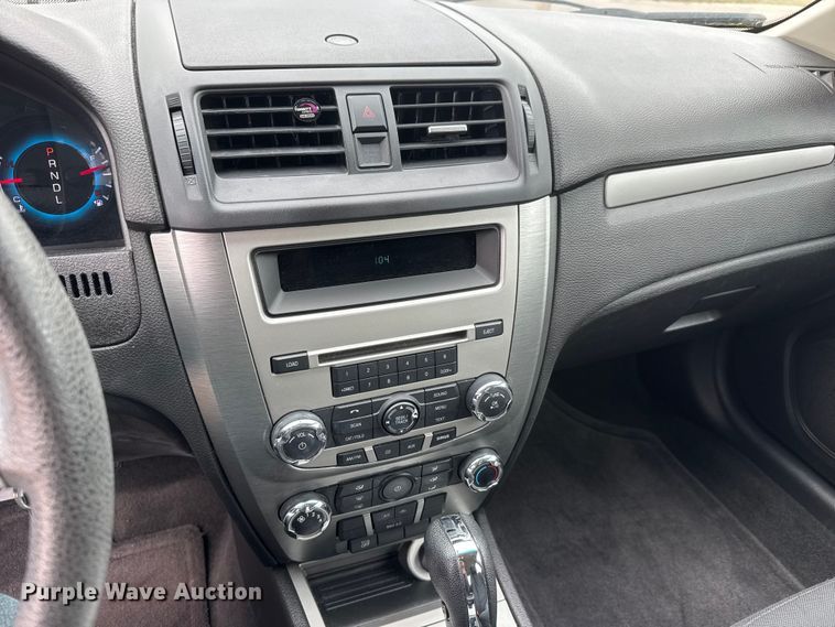image for item MX9219 2012 Ford Fusion 