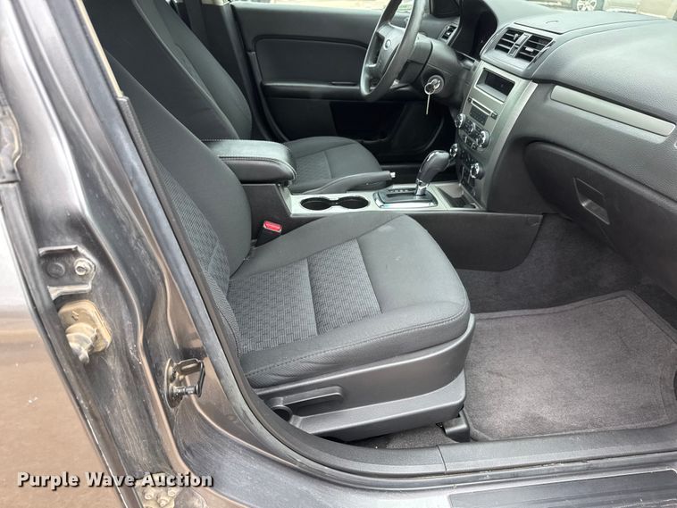 image for item MX9219 2012 Ford Fusion 