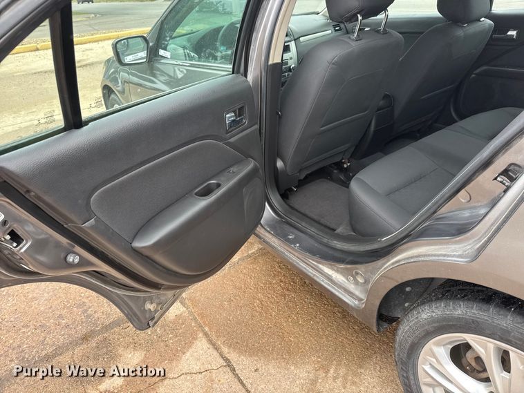 image for item MX9219 2012 Ford Fusion 
