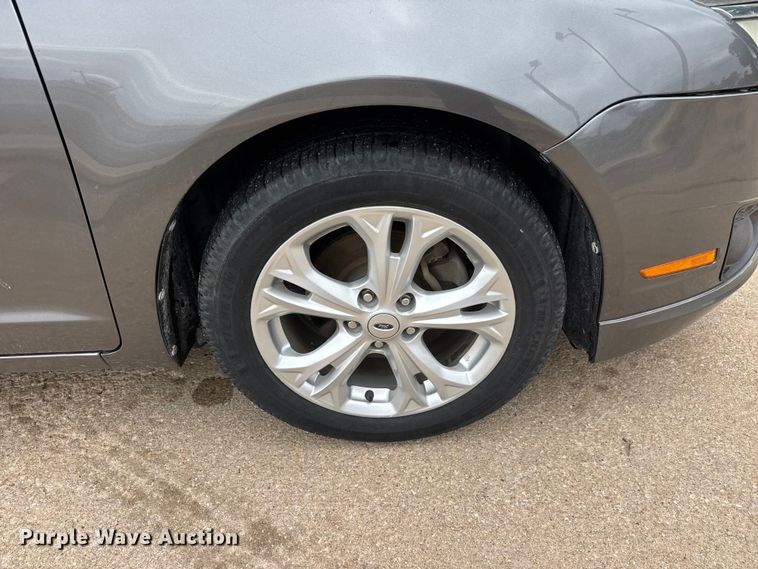 image for item MX9219 2012 Ford Fusion 