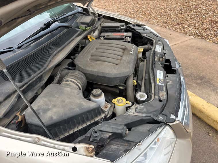 image for item MX9223 2016 Dodge Grand Caravan van