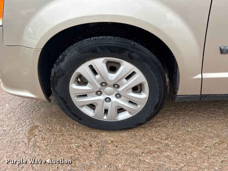 image for item MX9223 2016 Dodge Grand Caravan van