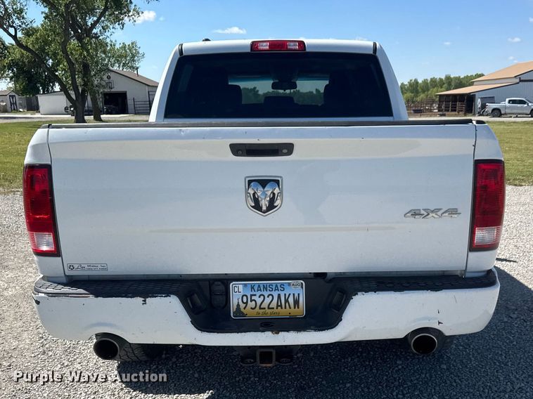 image for item MX9248 2015 RAM 1500 Crew Cab pickup truck