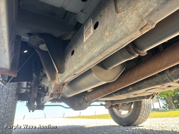 image for item MX9248 2015 RAM 1500 Crew Cab pickup truck