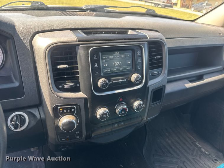 image for item MX9248 2015 RAM 1500 Crew Cab pickup truck