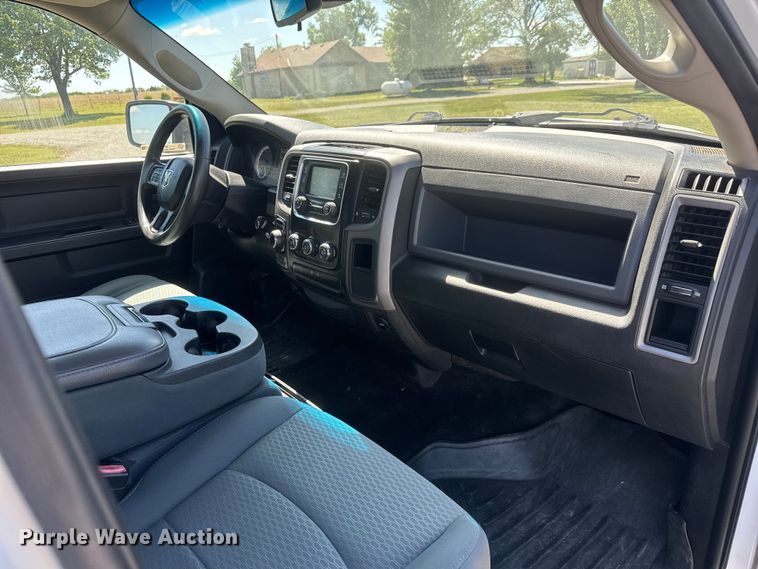 image for item MX9248 2015 RAM 1500 Crew Cab pickup truck