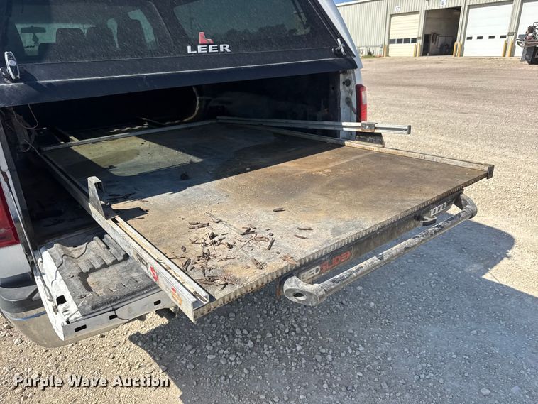 image for item MX9279 2015 Ford F250 Super Duty Crew Cab pickup truck