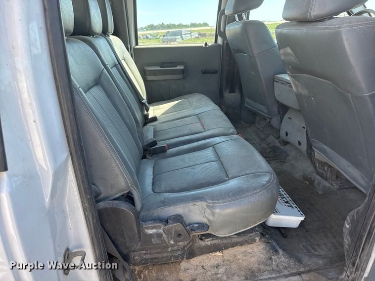 image for item MX9280 2016 Ford F-350 Crew Cab utility bed pickup truck