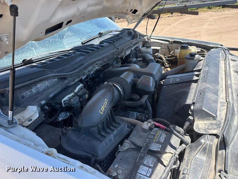 image for item MX9283 2019 Ford F250 Super Duty Crew Cab pickup truck