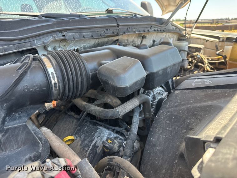 image for item MX9283 2019 Ford F250 Super Duty Crew Cab pickup truck
