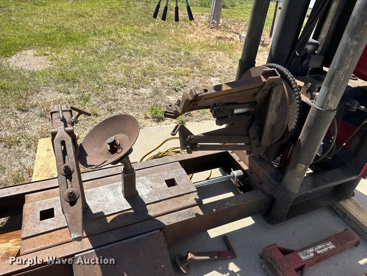 image for item MX9284 Coats 9000 tire machine
