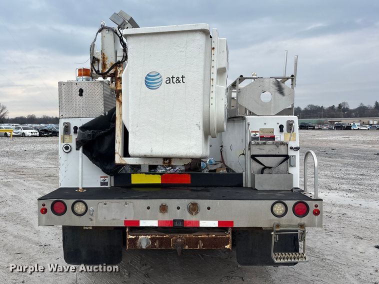 image for item YA2691 2013 Ford F450 Super Duty bucket truck