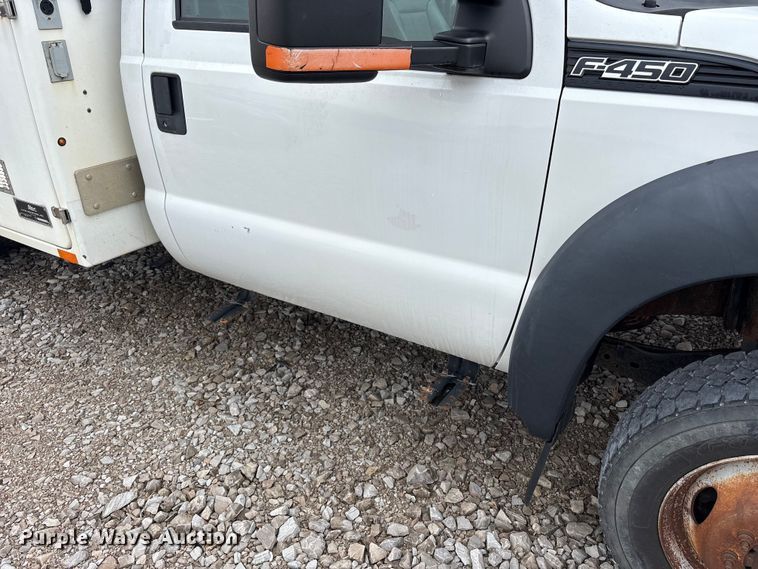image for item YA2691 2013 Ford F450 Super Duty bucket truck