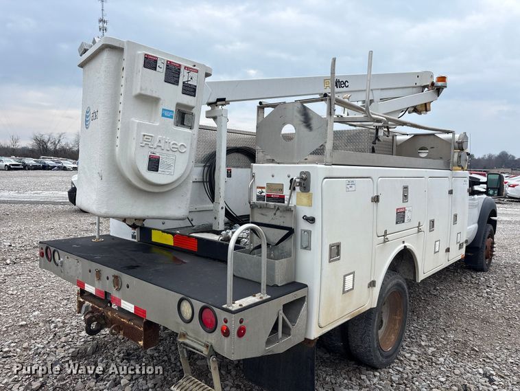 image for item YA2691 2013 Ford F450 Super Duty bucket truck