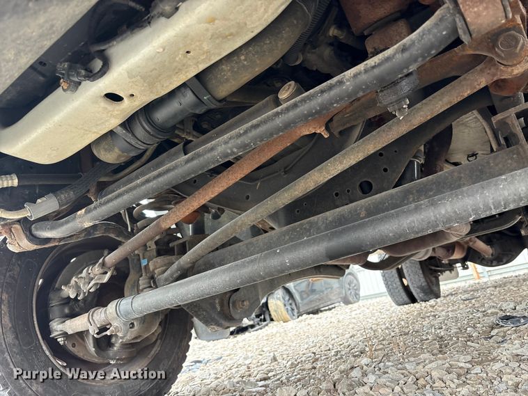 image for item YA2691 2013 Ford F450 Super Duty bucket truck