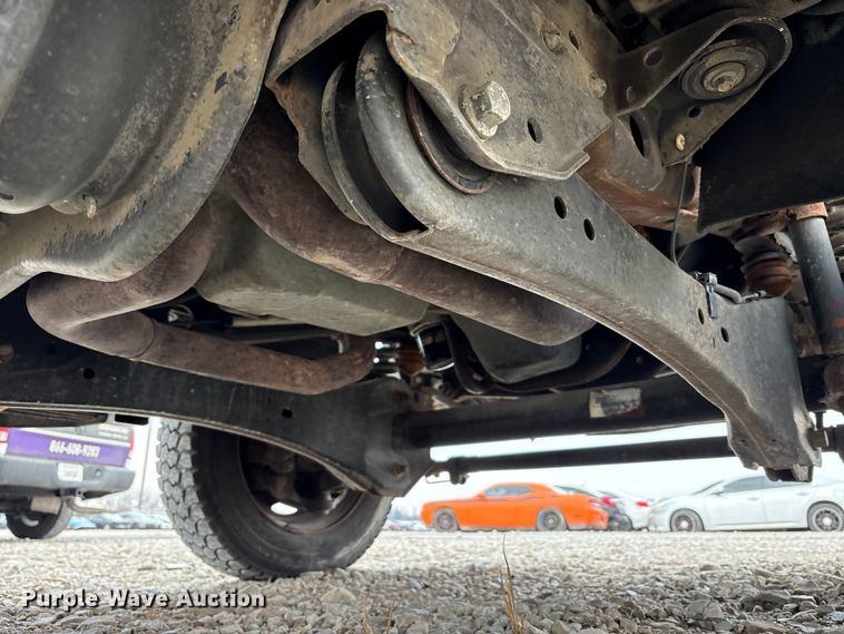 image for item YA2691 2013 Ford F450 Super Duty bucket truck