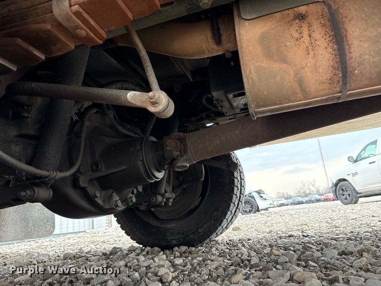 image for item YA2691 2013 Ford F450 Super Duty bucket truck