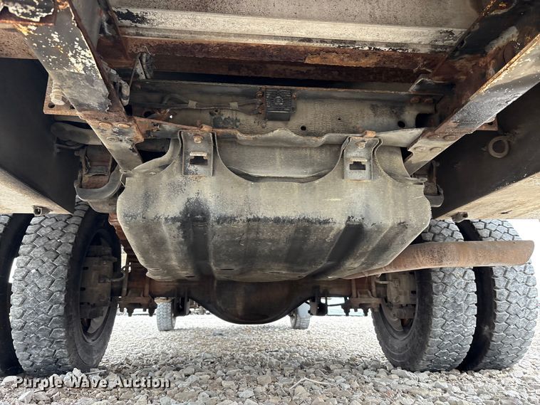 image for item YA2691 2013 Ford F450 Super Duty bucket truck