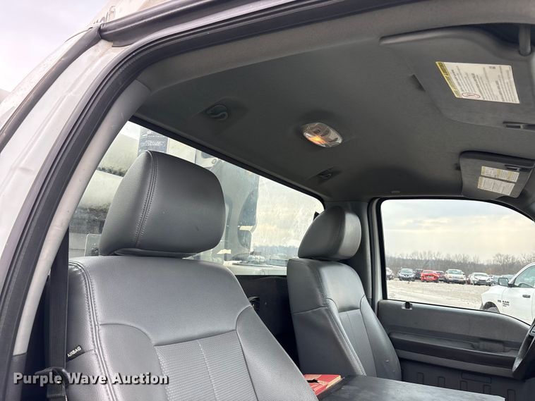 image for item YA2691 2013 Ford F450 Super Duty bucket truck