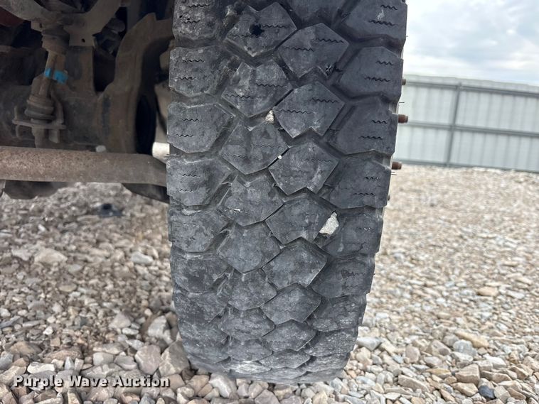 image for item YA2691 2013 Ford F450 Super Duty bucket truck