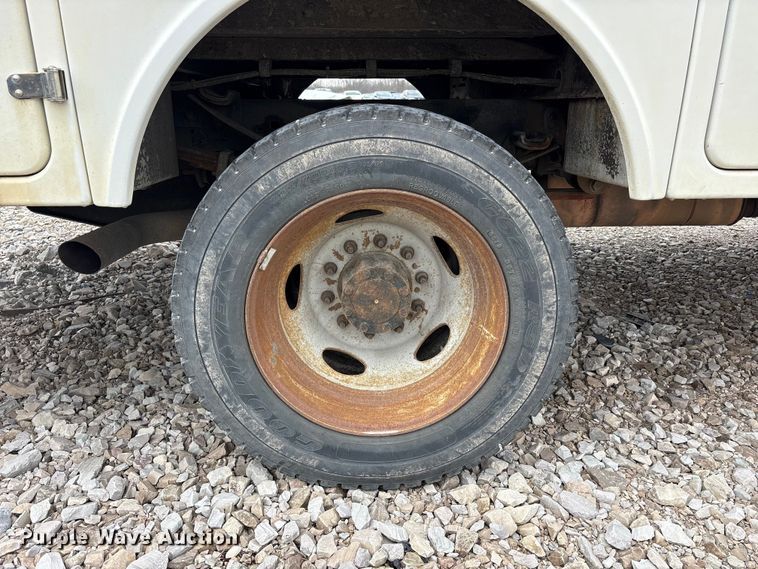 image for item YA2691 2013 Ford F450 Super Duty bucket truck