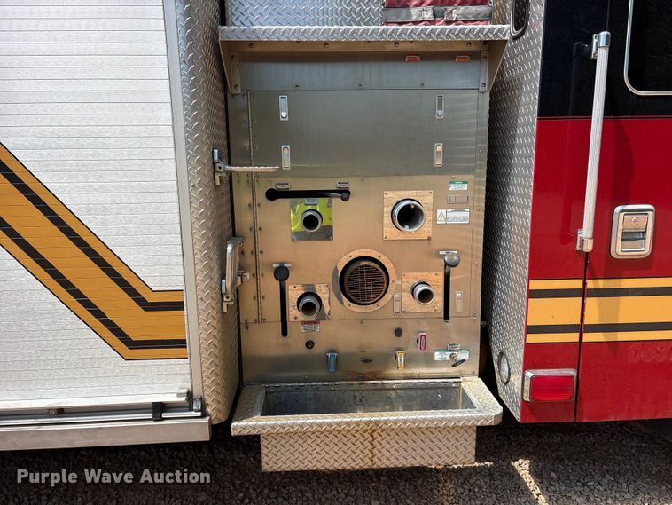 image for item YA3222 2009 Kovatch Mobile Equipment pumper fire truck