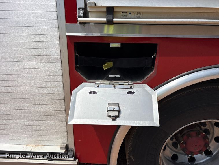 image for item YA3222 2009 Kovatch Mobile Equipment pumper fire truck