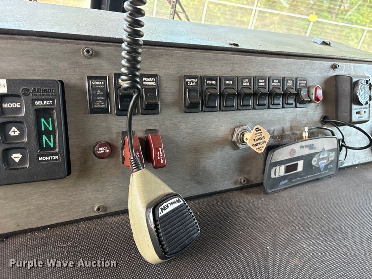 image for item YA3222 2009 Kovatch Mobile Equipment pumper fire truck