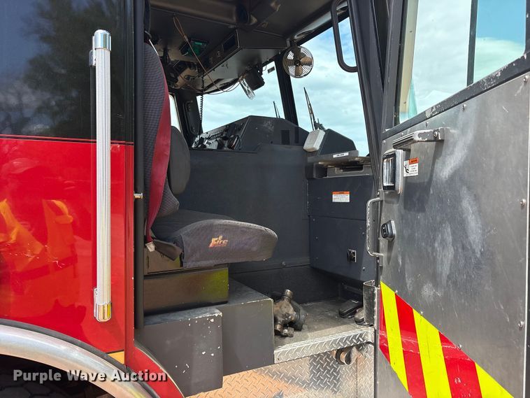 image for item YA3222 2009 Kovatch Mobile Equipment pumper fire truck