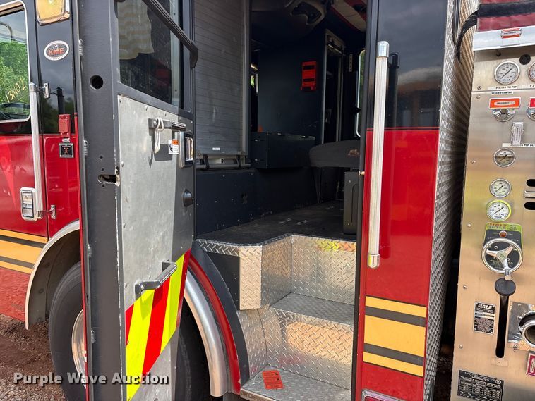 image for item YA3222 2009 Kovatch Mobile Equipment pumper fire truck