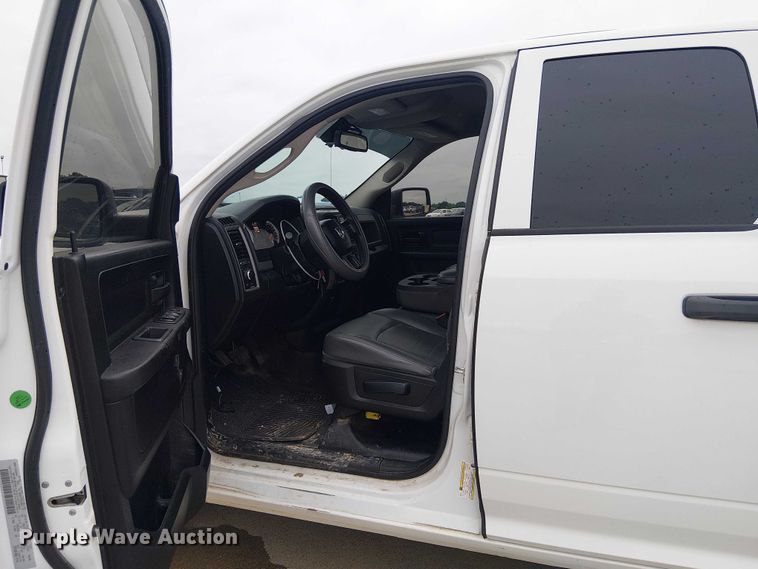 image for item YA3301 2020 RAM 1500 pickup truck
