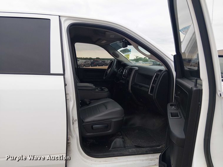 image for item YA3301 2020 RAM 1500 pickup truck