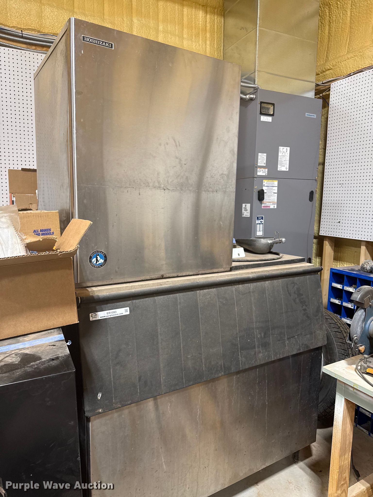 Hoshozaki KM901mwh ice maker in Norman, OK | Item ER1093 for sale