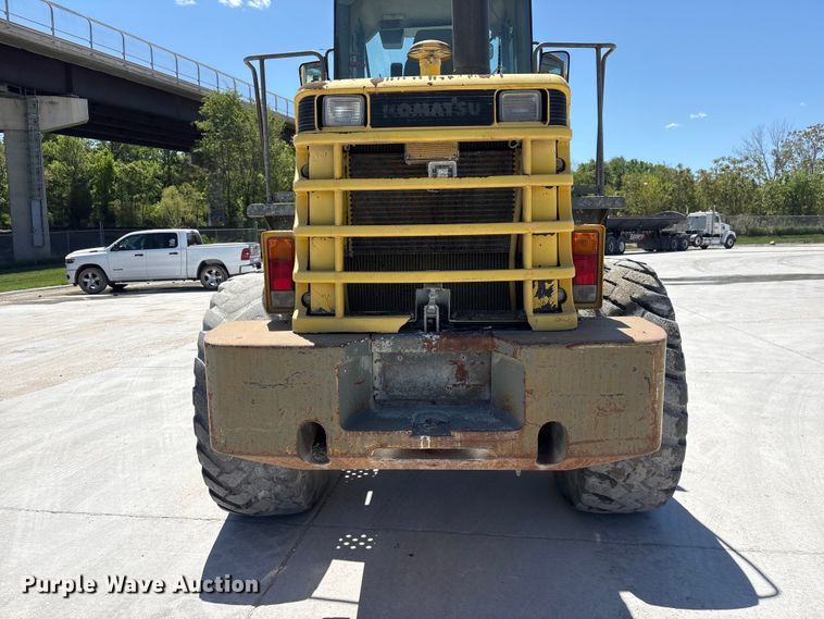 image for item DO5207 1999 Komatsu WA250-3 wheel loader