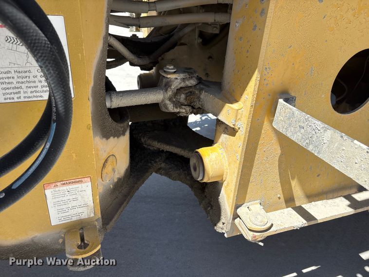 image for item DO5207 1999 Komatsu WA250-3 wheel loader