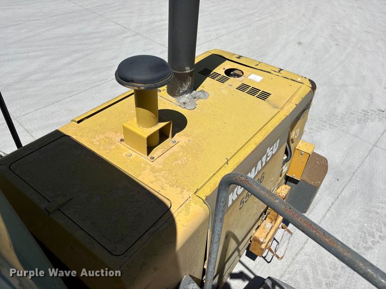 image for item DO5207 1999 Komatsu WA250-3 wheel loader