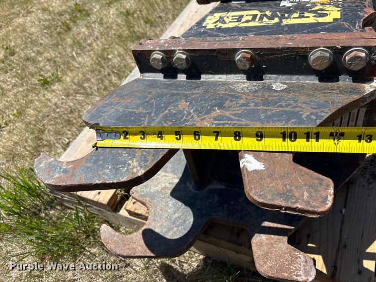 image for item DO5208 B&D fabricators JD 27ZTS 14522 breaker