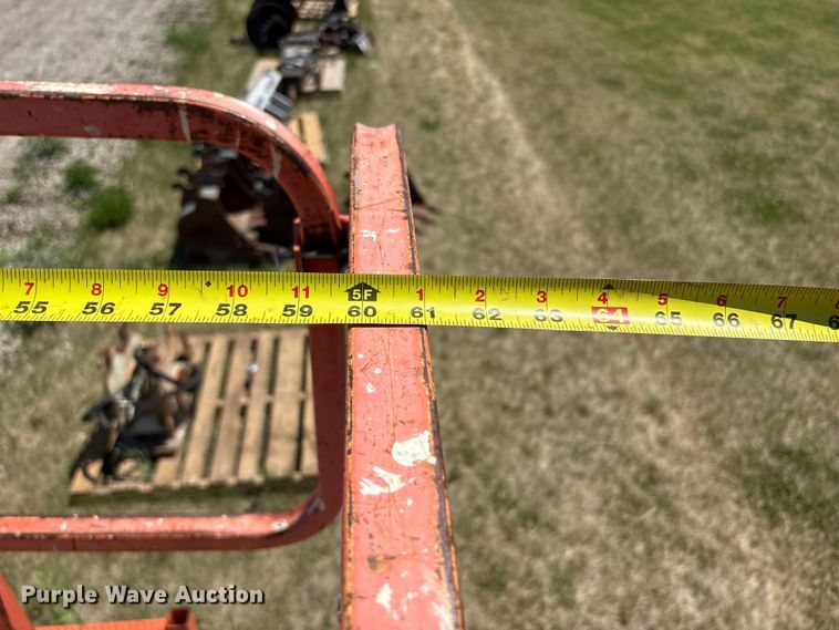 image for item DO5210 2000 JLG 3369-E scissor lift