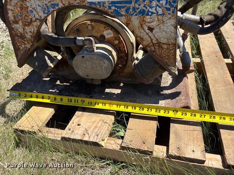 image for item DO5213 Mini excavator plate compactor