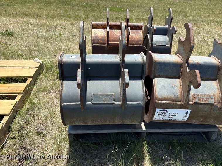 image for item DO5214 (4) mini excavator buckets