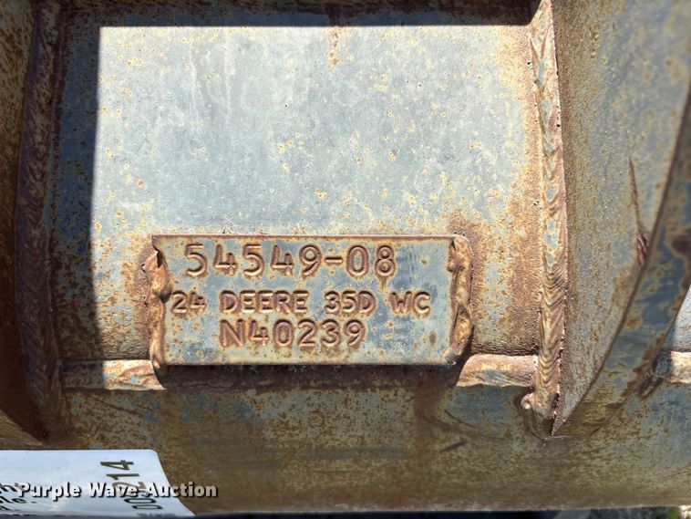 image for item DO5214 (4) mini excavator buckets