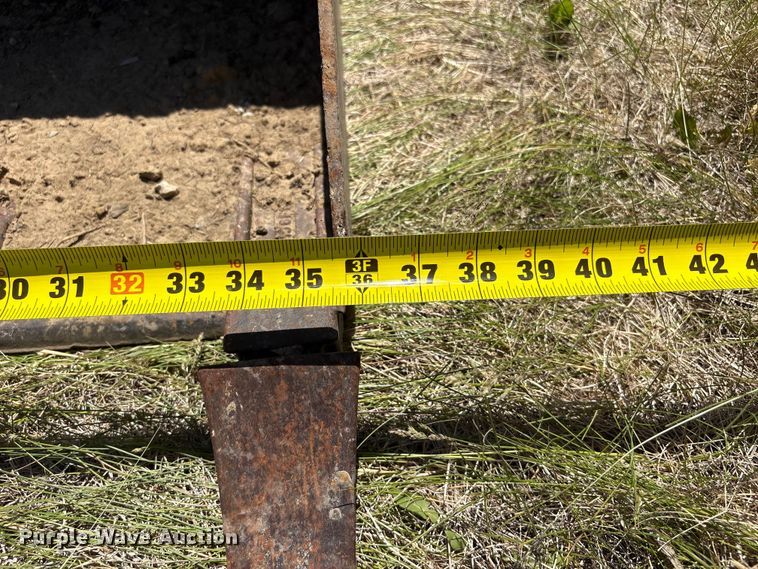 image for item DO5216 Skid steer attachments
