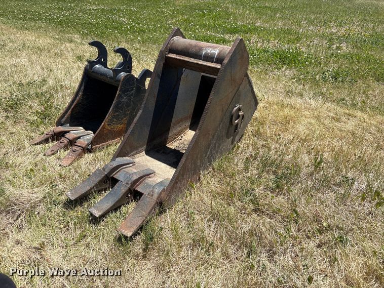 image for item DO5217 Mini excavator buckets