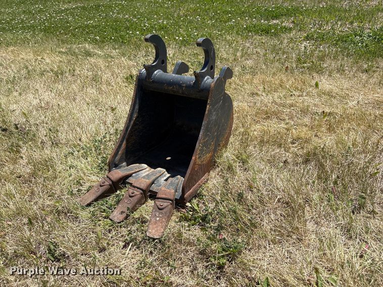 image for item DO5217 Mini excavator buckets