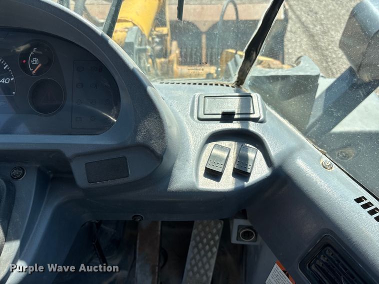 image for item DO5219 2007 Komatsu WA250-5L wheel loader