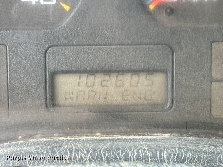 image for item DO8514 2007 International 7500 water truck