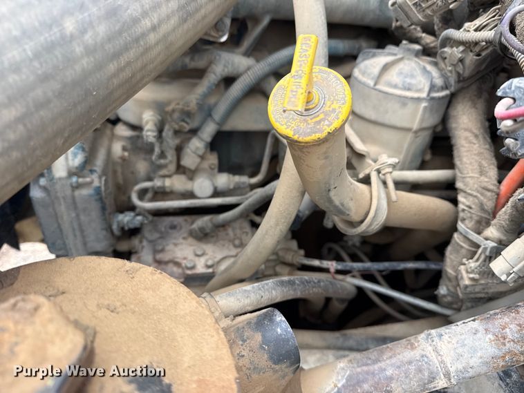image for item DO8514 2007 International 7500 water truck